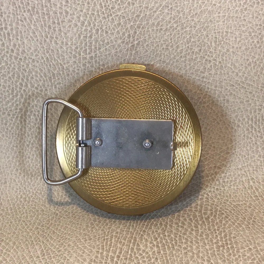 Vintage Belt Buckle Compact - Picture 3 of 4